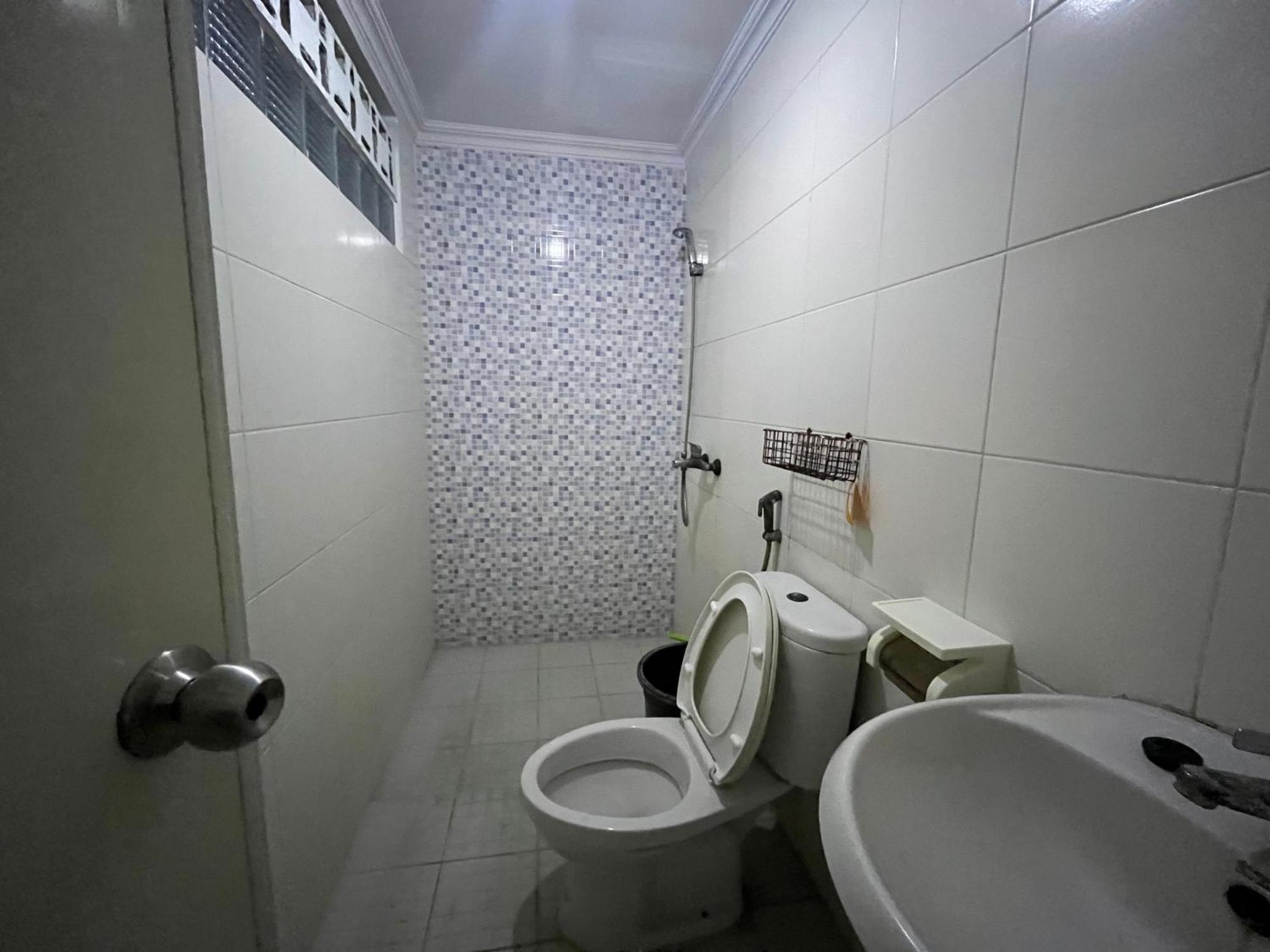 Spot On 94142 Al Fatih Residence Syariah 2 جاكرتا المظهر الخارجي الصورة